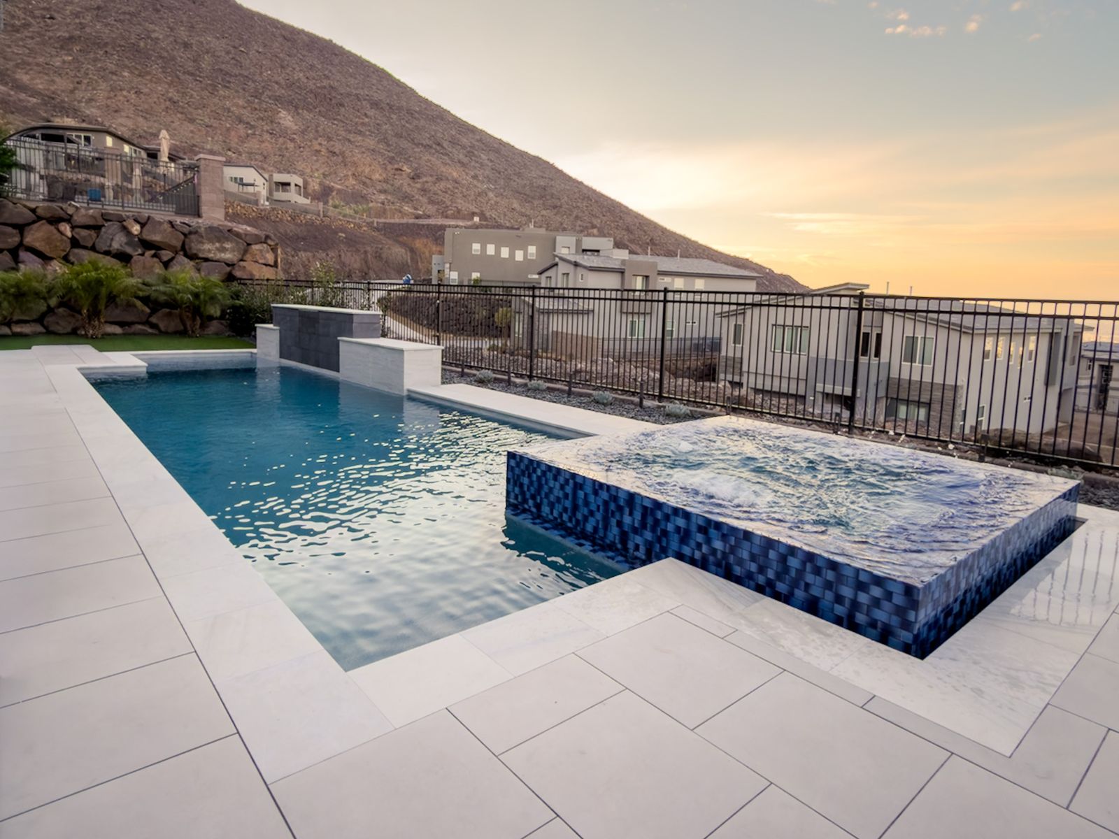Custom pool project by Pools R Us Arizona